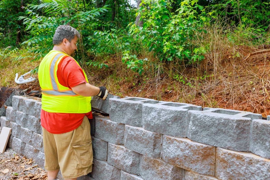 how to build a block retaining wall