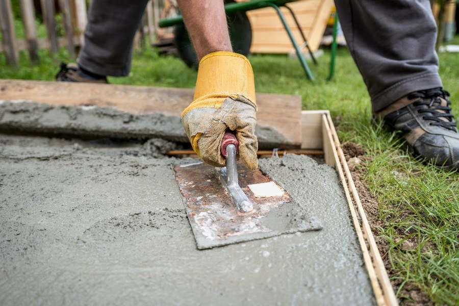 how to pour a concrete slab for a shed walkthrough